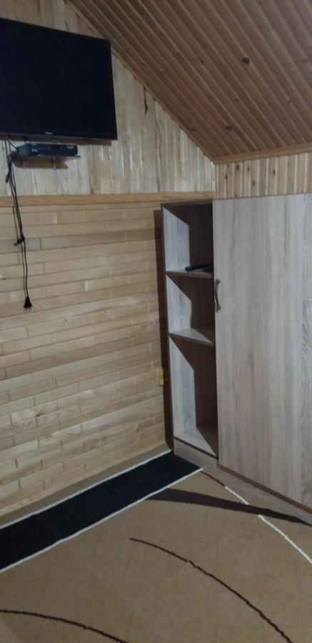 Садиба Квітка Карпат Ruska Mokra Ngoại thất bức ảnh